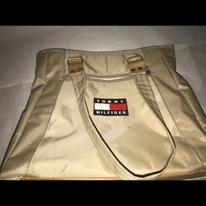 TOMMY HILFIGER Tri-Pocketed Tote Bag